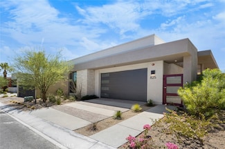 825 Fountain Dr, Palm Springs, CA 92262