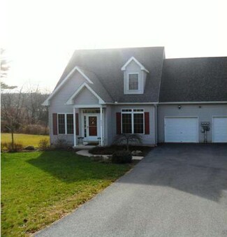 237 W Hoy St, Orwigsburg, PA 17961