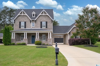 608 Glen Iris Ln, Pelham, AL 35124