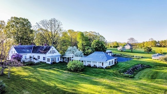 912 Grandey Rd, Vergennes, VT 05491