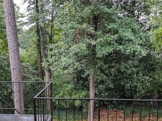 2396 Lawrenceville Hwy, Decatur, GA 30033