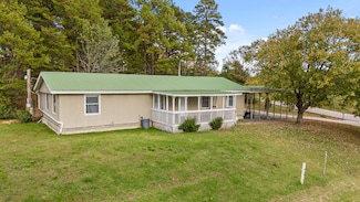 8921 Hensley Rd, Hixson, TN 37343