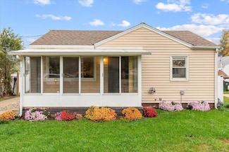 3329 9th Ave, Council Bluffs, IA 51501