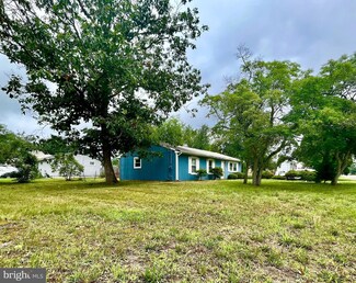 314 Algonquin Trail, Browns Mills, NJ 08015