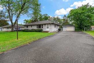 11237 Bittersweet St NW, Coon Rapids, MN 55433