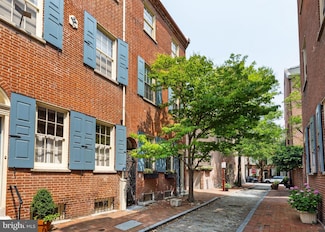 304 S Philip St, Philadelphia, PA 19106