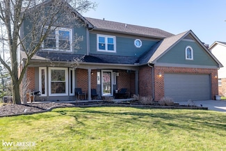 1022 Pointe Place Blvd, Rochester, MI 48307