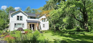 73 Bayberry Rd, Princeton, NJ 08540