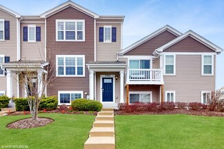 2362 Upland Rd, Pingree Grove, IL 60140