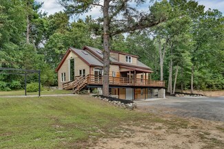 49R Elm St, Blackstone, MA 01504