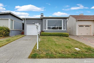 548 Skyline Dr, Daly City, CA 94015
