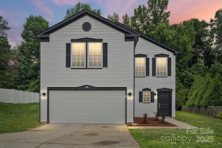 3124 Pikes Peak Dr, Gastonia, NC 28052