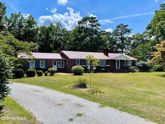 23704 N Carolina 125, Williamston, NC 27892