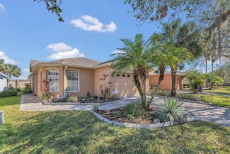 340 Grand Canal Dr, Kissimmee, FL 34759
