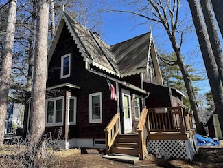 22 Fern Park Ave, Old Orchard Beach, ME 04064