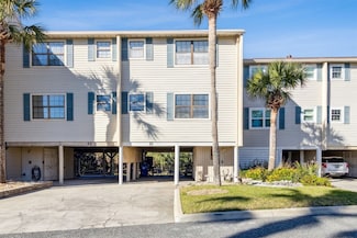 925 Tarpon Ave, Fernandina Beach, FL 32034