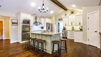 208 Carnoustie Dr, Roanoke, TX 76262
