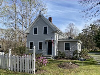 20 Pretty Marsh Rd, Mount Desert, ME 04660
