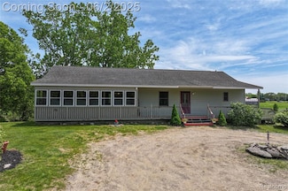 3749 Chase Lake Rd, Howell, MI 48855