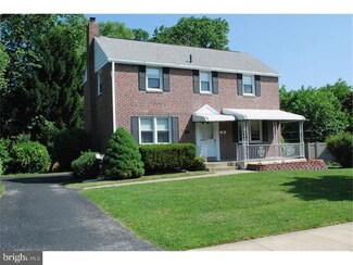 2927 Wakefield Dr, Holmes, PA 19043