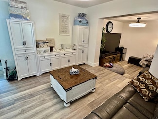 2626 Garfield St, Hollywood, FL 33020