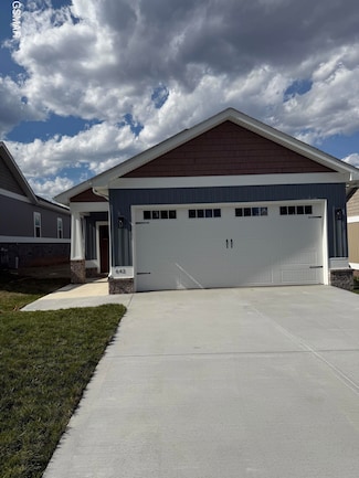 642 Johnson Estate Ln, Sevierville, TN 37862