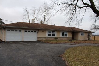 5123 N Springboro Rd, Brookston, IN 47923