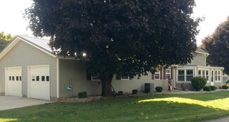 109 Benton St, Sycamore, OH 44882