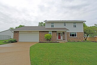 1180 Cloverdale Dr, Troy, OH 45373
