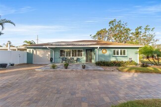 4101 Cortez Way S, Saint Petersburg, FL 33712