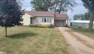 1045 Rake Ave, Belmond, IA 50421