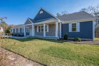 17 Silver Leaf Ln, Mashpee, MA 2649