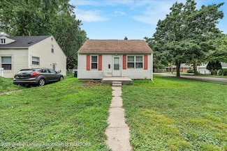 227 Astor Ave, Lansing, MI 48910