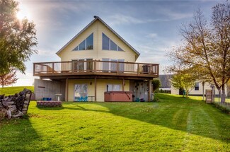 21097 Erbe St, Carlisle, IA 50047