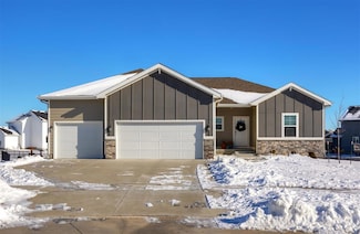 2113 NW Linwood Ct, Ankeny, IA 50023