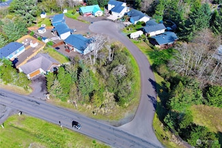 636 E Chance A La Mer NE, Ocean Shores, WA 98569