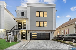 908 Park Ave, Linden, NJ 07036