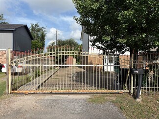 2131 Campbell Rd, Houston, TX 77080