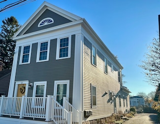 17 Willow St Unit 2, Mystic, CT 06355