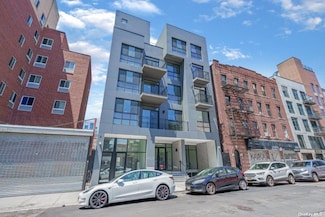 4330 52nd St Unit 3B, Woodside, NY 11377