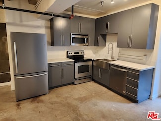 711 S Olive St Unit 204, Los Angeles, CA 90014