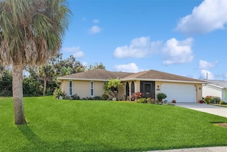 383 E Wentworth Cir, Englewood, FL 34223