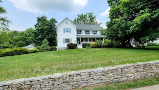 745 Griswold St, Glastonbury, CT 06033