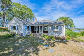 160 Marston Ave Unit 18, Hyannis, MA 02601