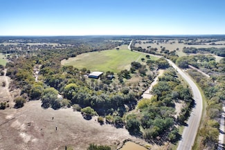 255 Maddux Rd, Weatherford, TX 76088