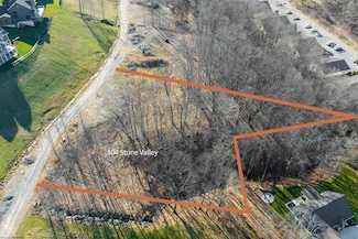 304 Stone Valley Dr, Morgantown, WV 26508