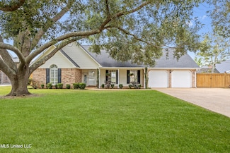 11313 N River Vue Cir, Biloxi, MS 39532