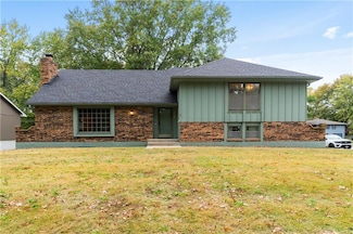 1100 SW Mic O Say Dr, Blue Springs, MO 64015