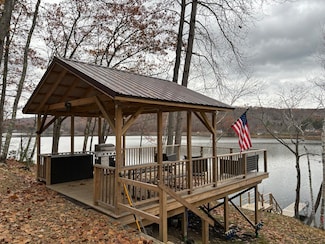 0 Chickawaukie Pond Rd, Rockport, ME 04856