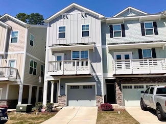 1018 Diamond Dove Ln, Apex, NC 27502